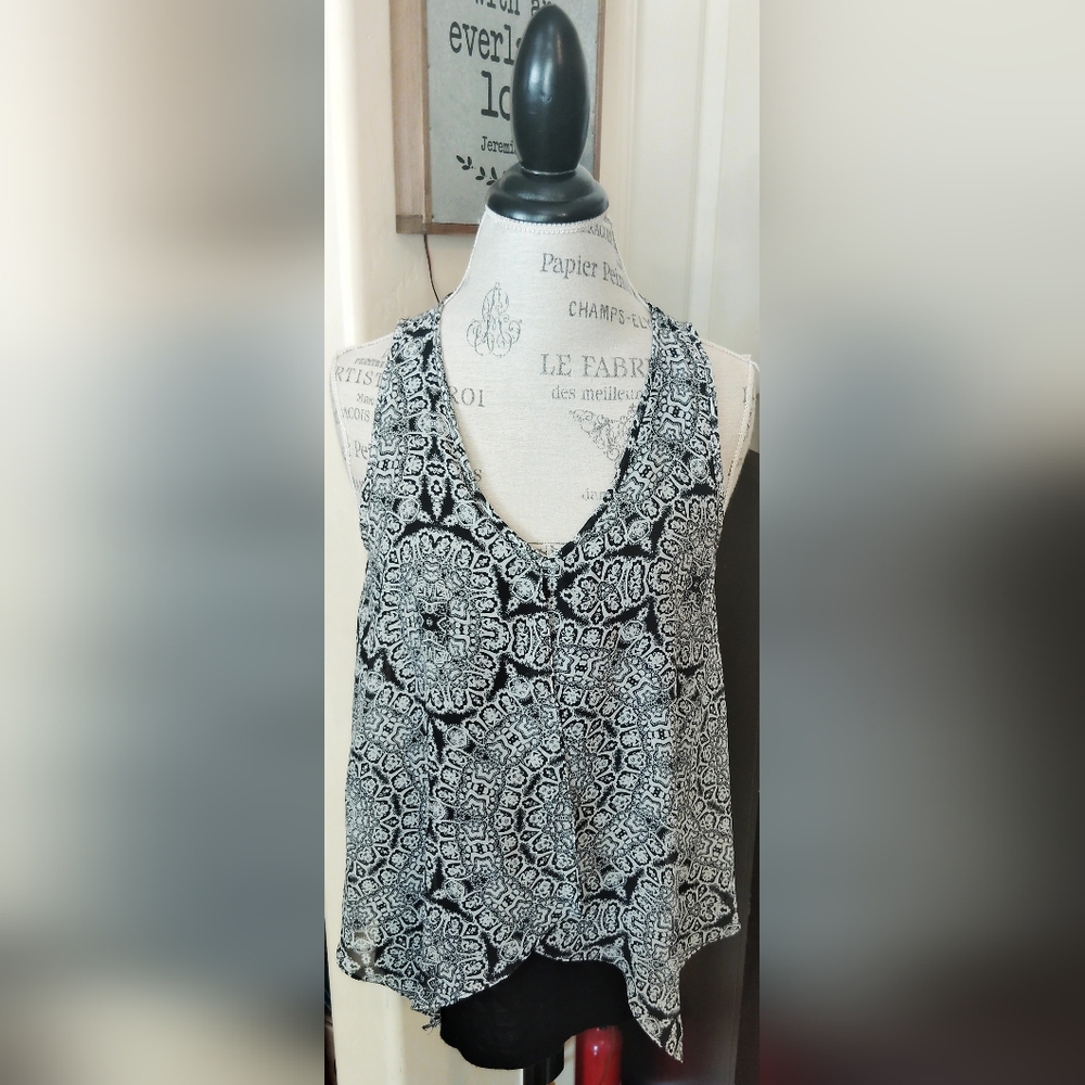 By & By Black & White Patterned Blouse